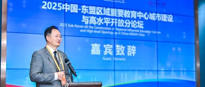 可结合站内栏目与相关篇目交叉阅读