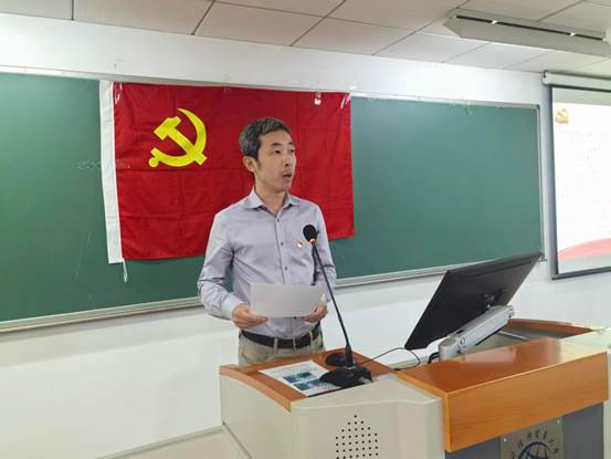 引导毕业生走好廉洁从业第一步