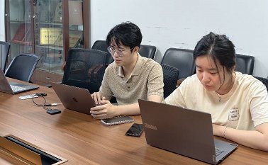 强化博士生党员投身原始创新